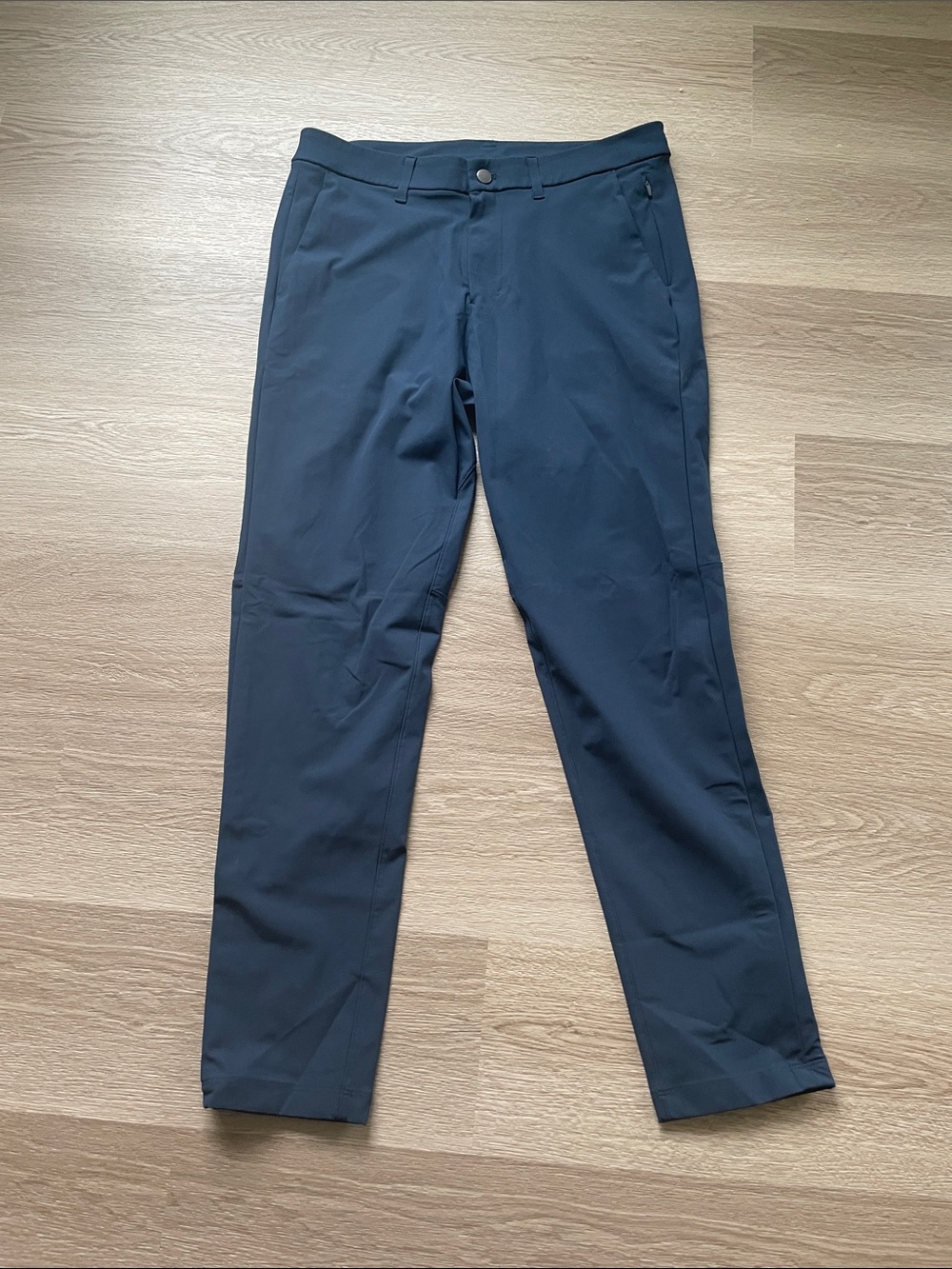 Lululemon Athletica Commission Slim-Fit Pants 34’’ inseam warpstreame Navy